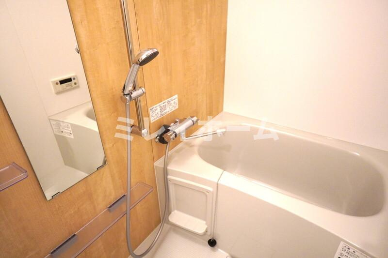 テラス大鳥居エアーズの浴室|同建物内別のお部屋の参考写真になります。