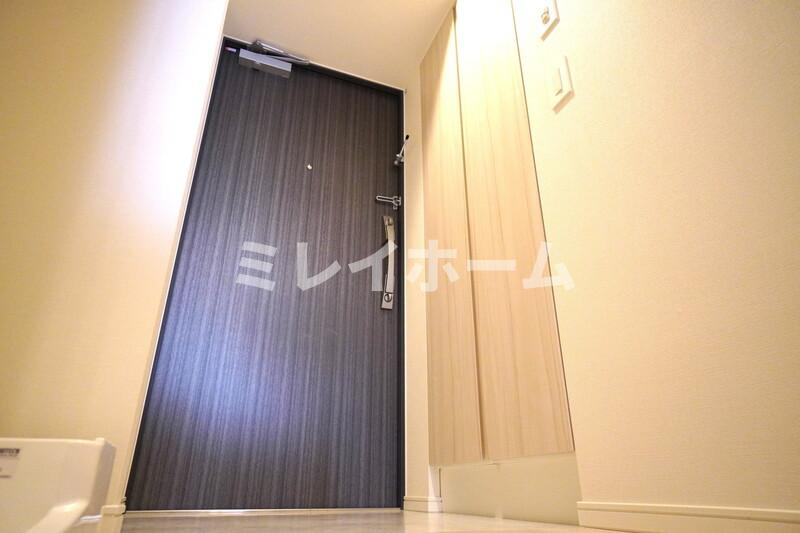 テラス大鳥居エアーズの玄関|同建物内別のお部屋の参考写真になります。
