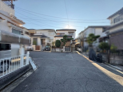【前面道路含む現地写真】 | 西野　売土地 | 【お客様第一主義】定休日でもお客様の御都合に合わせてスタッフが代休等を頂きながら対応致します♪