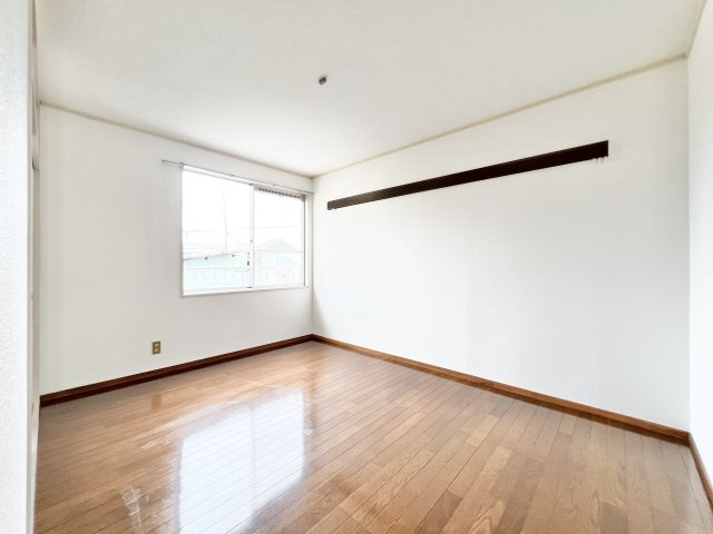 善ハイツの子供部屋|子供のお昼寝に使えるお部屋です
