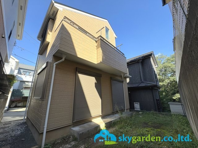 藤沢市円行１丁目　中古戸建の外観|令和8年10月8日撮影（リフォーム前）
