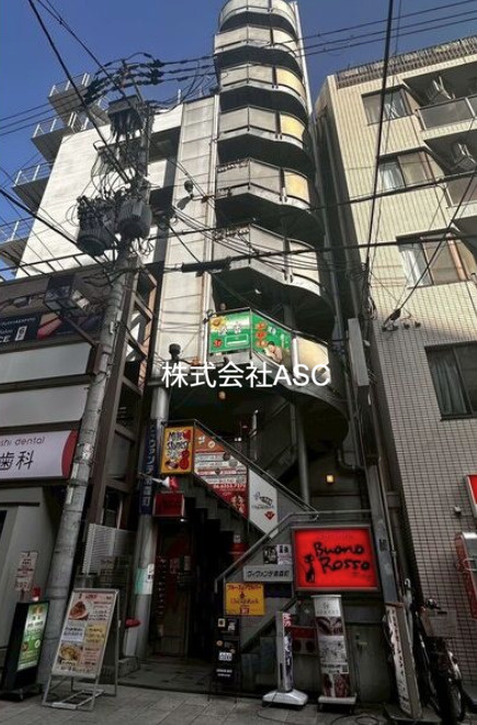 ヴィヴァンテ南森町の洋室
