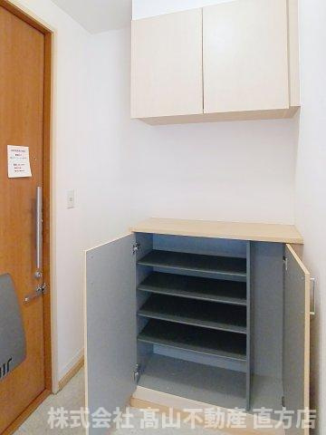 北九州市八幡西区茶屋の原２丁目のアパートの収納