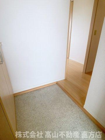 北九州市八幡西区茶屋の原２丁目のアパートの玄関