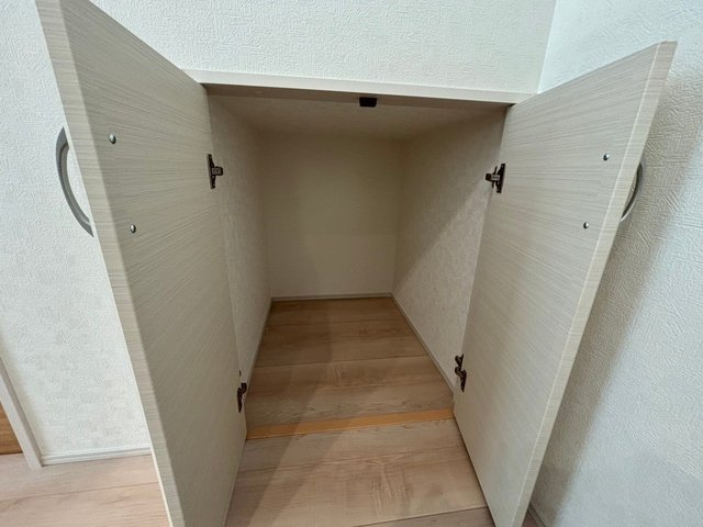Sumai-to我孫子市根戸01の内装|明るい色調の室内です
