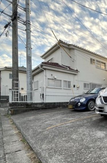 アップルコーポの駐車場