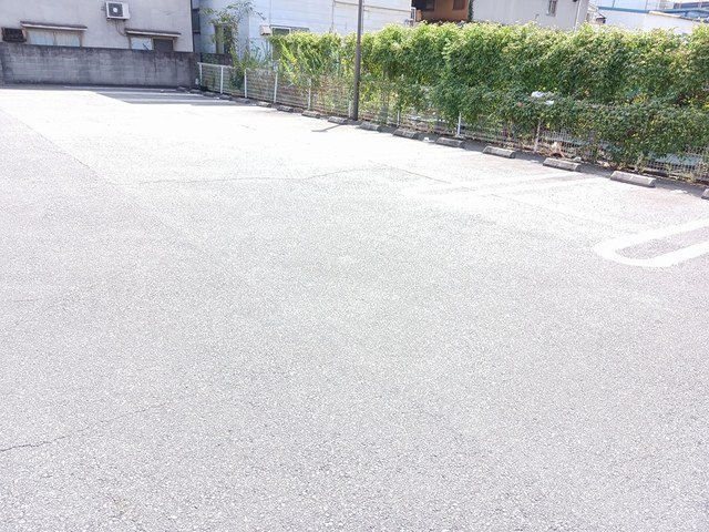 マーカスＡの駐車場