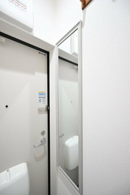 ピオーネ新小岩の玄関