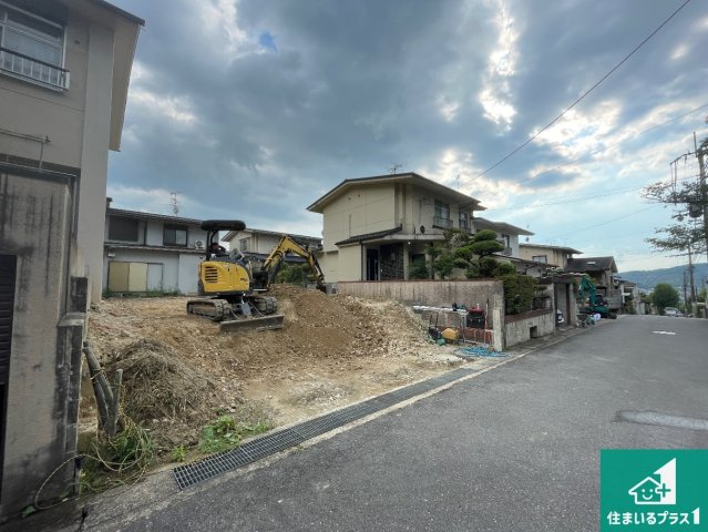 京都市伏見区醍醐勝口町　第1期　新築一戸建ての前面道路含む現地写真|周辺は落ち着いた街並みの住宅地！子育てがしやすい住環境です！まだ未完成ですが、現地でしかわからない事もございます。是非一度ご覧ください。