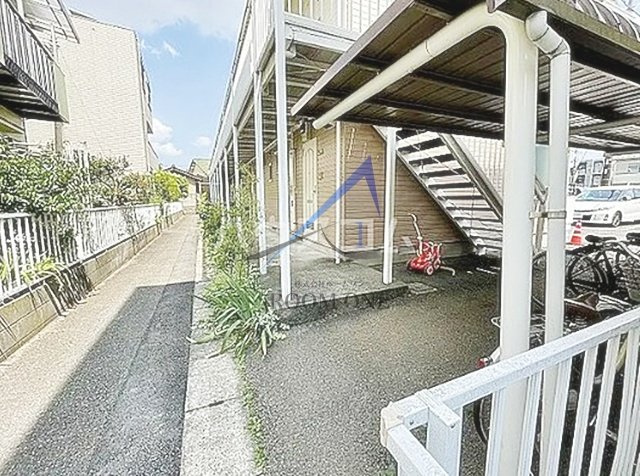 ニューハウジング市川