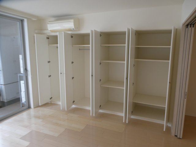 別部屋参照