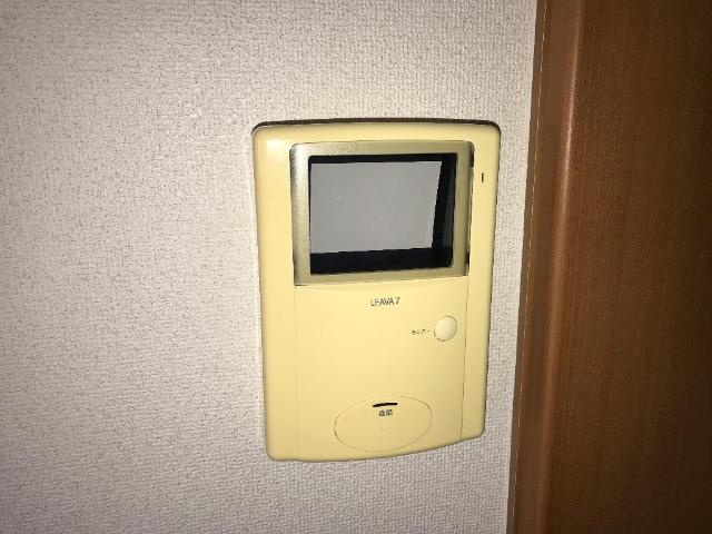 ベル・グランディの内装|カメラ付インターホン
