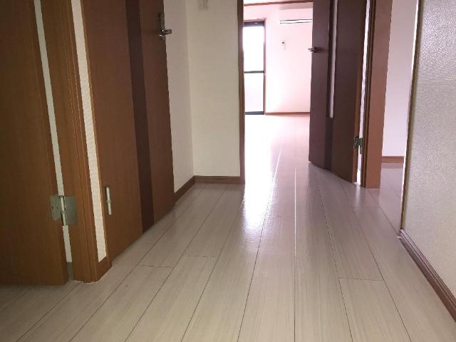 ベル・グランディの内装|廊下