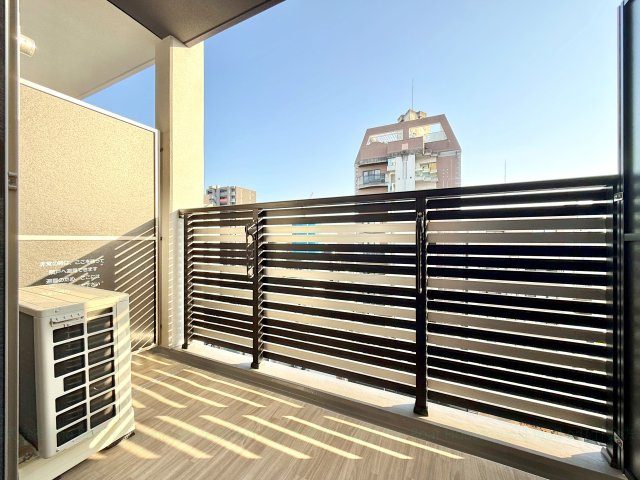 プレサンス広小路通今池のバルコニー