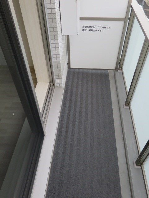 AZEST新桜台のバルコニー