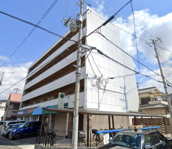 第８マンションの外観