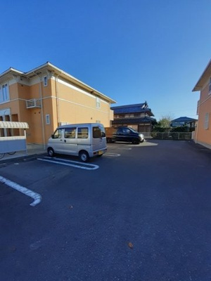 【駐車場】 | ベル　ファミーユⅠ　１番館