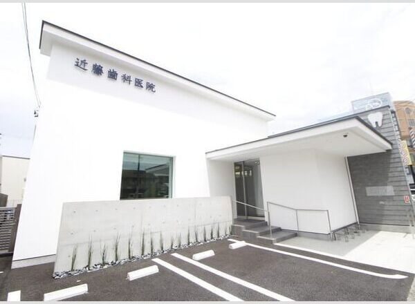 アンジュの周辺