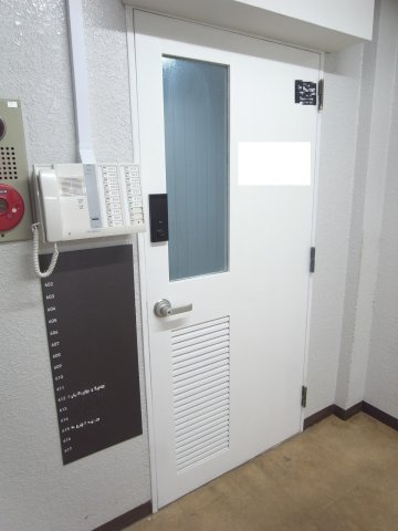 吹田市広芝町の店舗事務所