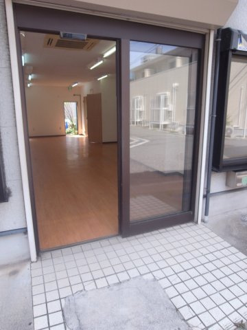 尼崎市武庫川町３丁目の店舗事務所
