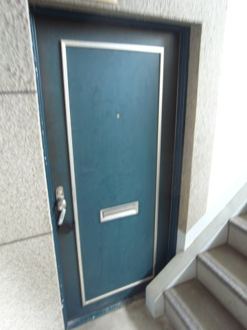 吹田市千里山月が丘の店舗事務所