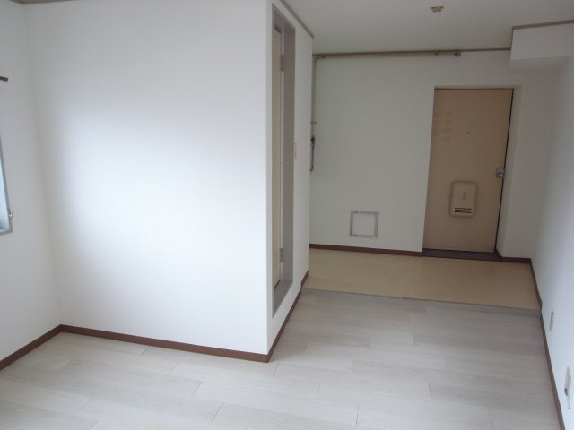 吹田市千里山月が丘の店舗事務所