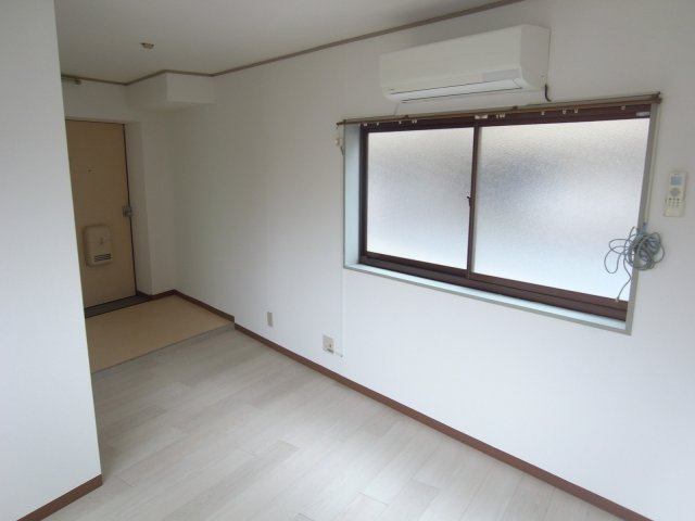 吹田市千里山月が丘の店舗事務所
