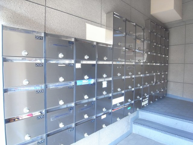 吹田市千里山月が丘の店舗事務所
