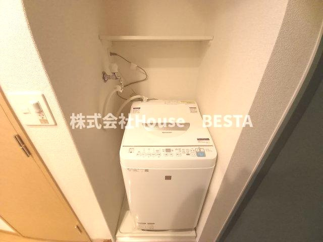 エステムコート新神戸エリタージュの洗面所