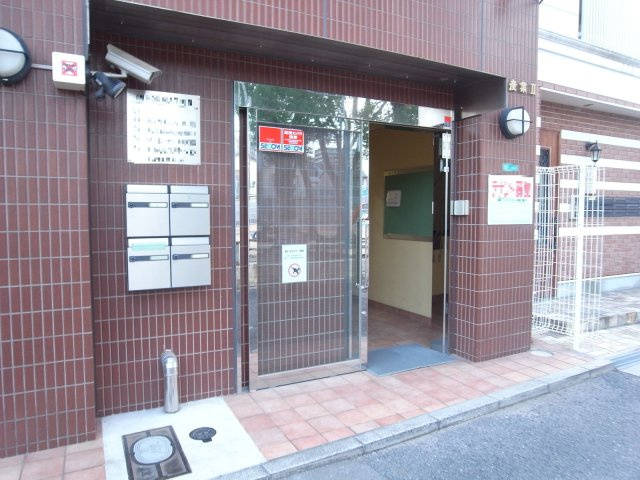 大阪市淀川区三津屋北１丁目の店舗事務所