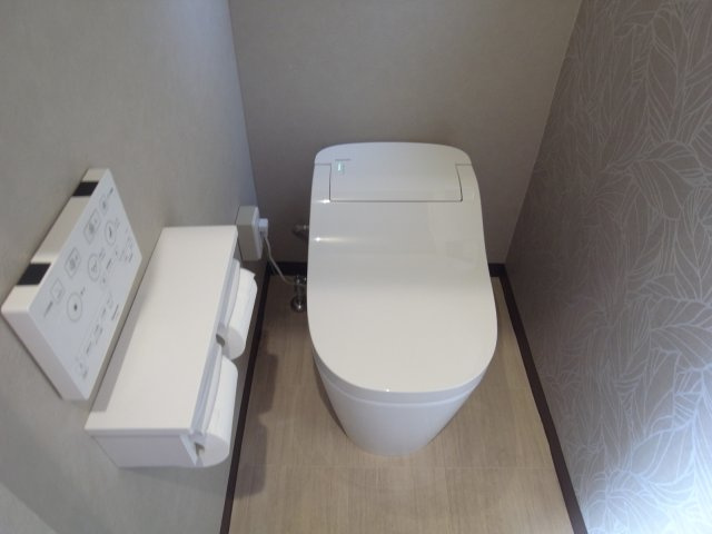 茨木市春日４丁目の店舗事務所