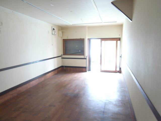 豊中市庄内幸町４丁目の店舗事務所