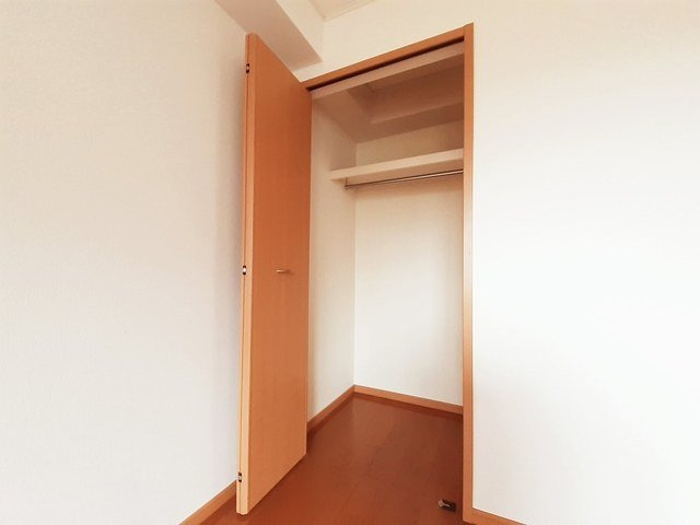 ラフレシールウエストの収納