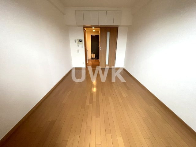 エステムコート京都烏丸Ⅲジャパニズムの居間・リビング