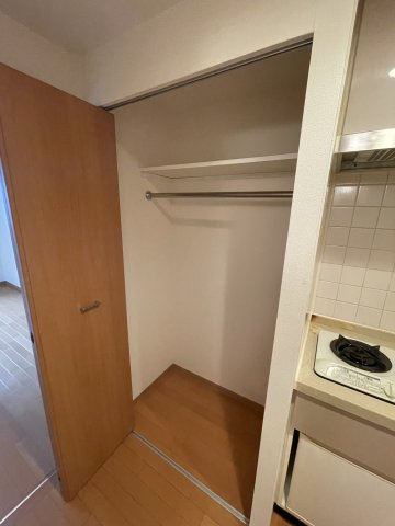 エステムコート京都烏丸Ⅲジャパニズムの収納