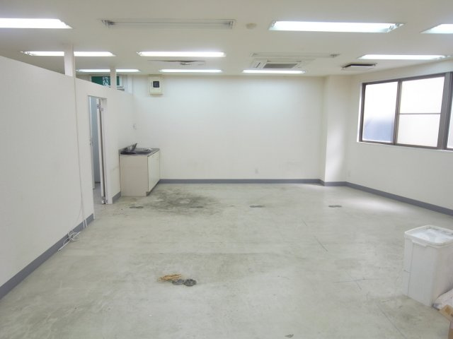 大阪市淀川区加島３丁目の店舗事務所