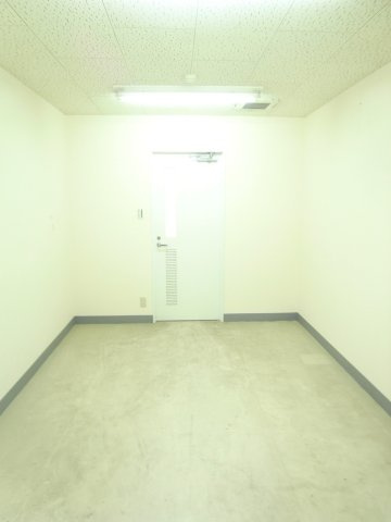 大阪市淀川区加島３丁目の店舗事務所