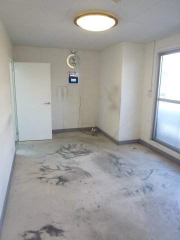 大阪市淀川区加島３丁目の店舗事務所