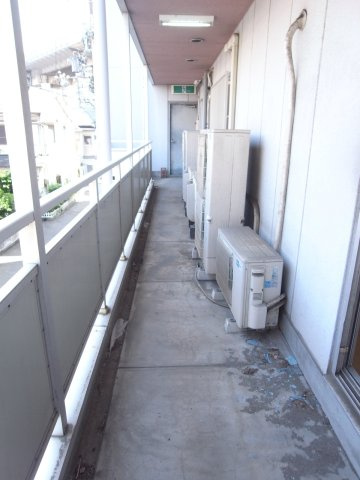 大阪市淀川区加島３丁目の店舗事務所