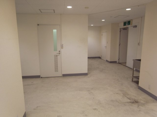 大阪市淀川区加島３丁目の店舗事務所