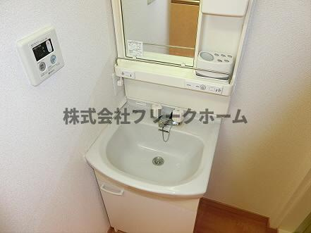 コンフォートの洗面所