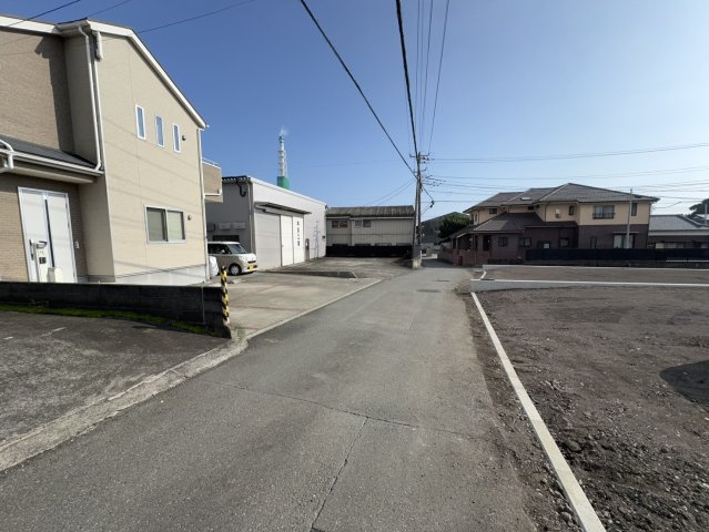 【前面道路含む現地写真】 | 自社売地　富士市比奈　全2区画分譲地　2号地