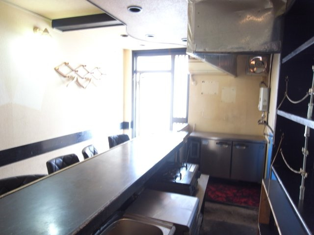 豊中市庄内幸町３丁目の店舗事務所