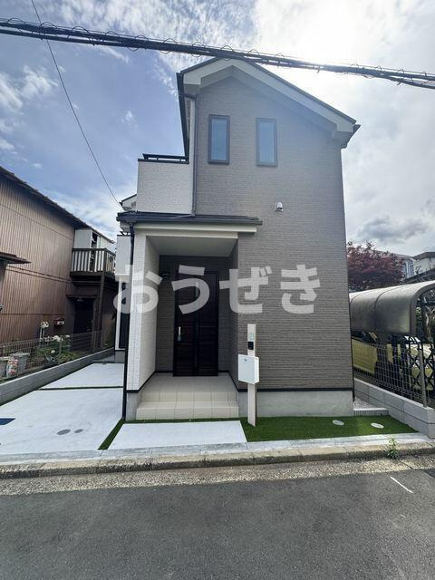 Ｓｕｍａｉ－ｔｏ横浜市磯子区岡村０１