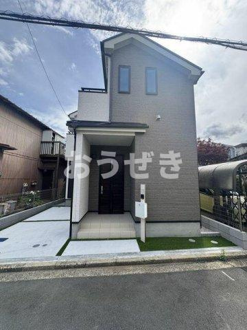 Ｓｕｍａｉ－ｔｏ横浜市磯子区岡村０１の駐車場