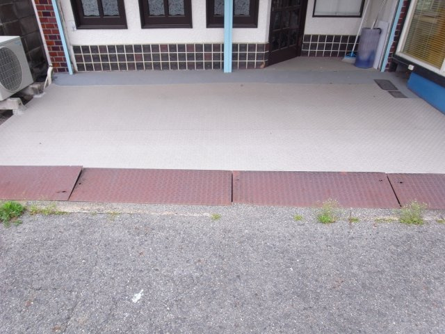 茨木市大池２丁目の店舗事務所