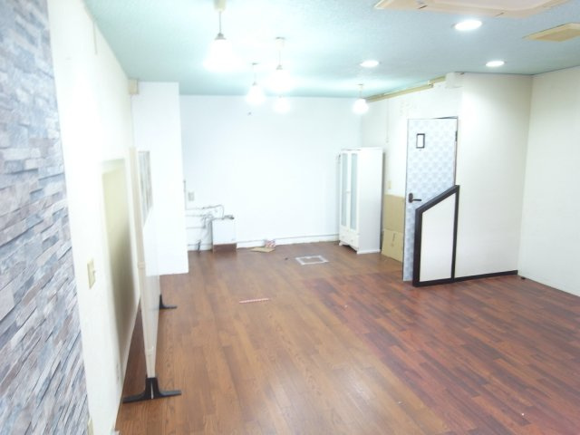 茨木市大池２丁目の店舗事務所
