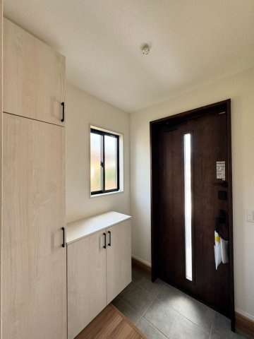  For.M Iーフォルムー小倉南区若園3丁目2期　【小倉南区　新築戸建て】の玄関