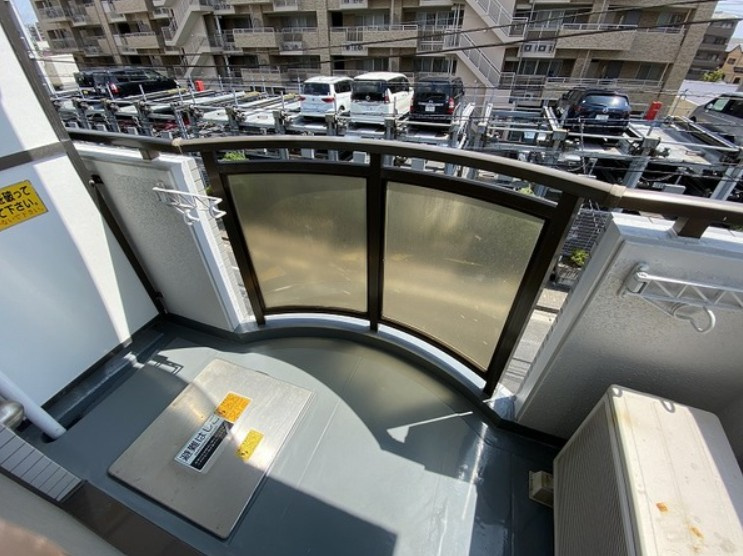 ホロンプラザ行徳のバルコニー