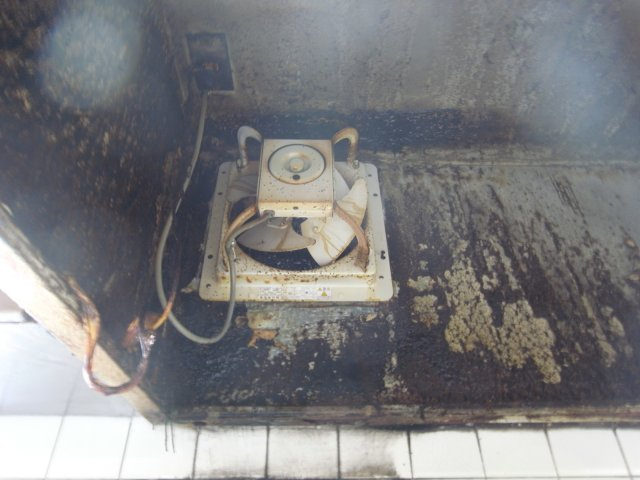 池田市旭丘１丁目の店舗一部
